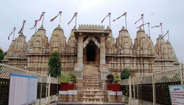 Sathis Deori Jain temple, Chittorgarh