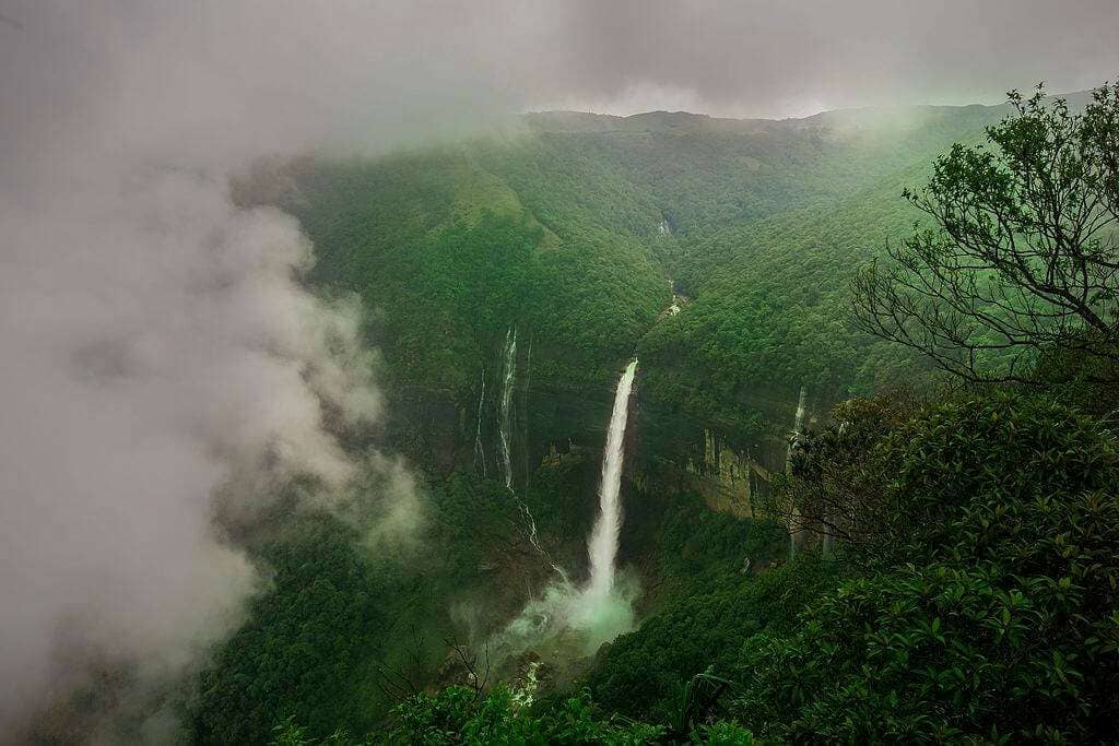 Nohkalikai Falls Cherrapunji 1