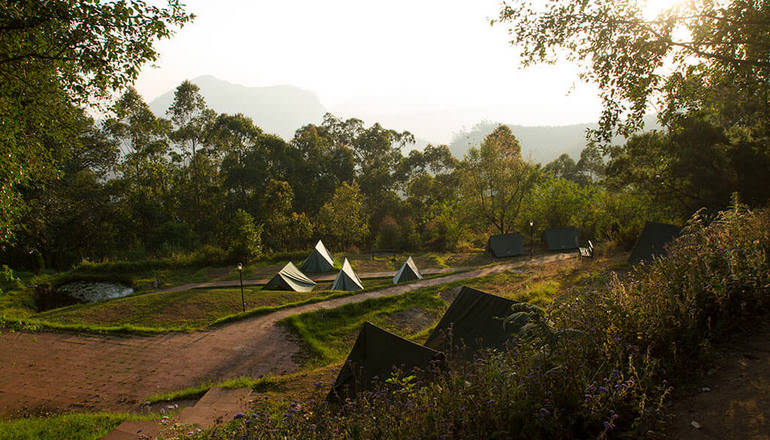 meesapulimala-base-camp-tents